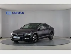 Negro Usado 2021 VW Passat Executive Berlina | 22.290 € (Precio justo)