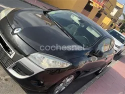 Negro Usado 2010 Renault Mégane III Dynamique Berlina | 4000 € (Precio justo)