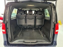 Azul Usado 2021 Mercedes V300 Avantgarde Monovolumen | 61.900 € (Precio justo)