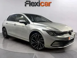 Gris Usado 2021 VW Golf VIII Berlina | 18.490 € (Precio justo)