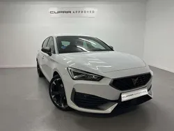 Blanco Usado 2024 Cupra Leon Utilitario | 27.490 € (Un poco caro)