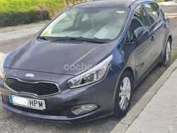 Azul Usado 2013 Kia Ceed GT Berlina | 8400 € (Precio justo)