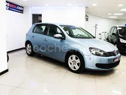 Azul Usado 2009 VW Golf VI Sport Berlina | 8799 € (Un poco caro)