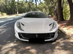 Plateado Usado 2020 Ferrari 812 Coupe | 329.900 €