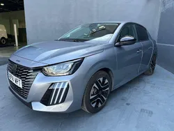 Gris Usado 2024 Peugeot 208 Active Utilitario | 18.400 € (Un poco caro)