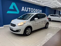 Blanco Usado 2010 Kia Venga Utilitario | 6990 € (Precio justo)