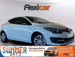 Blanco Usado 2016 Renault Mégane III Bose Edition Berlina | 11.290 € (Caro)