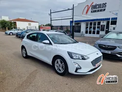 Blanco Usado 2021 Ford Focus Trend Berlina | 14.900 € (Precio justo)