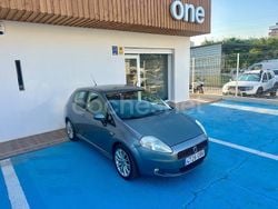 Gris / plata Usado 2009 Fiat Punto Racing Utilitario | 4490 € (Precio justo)