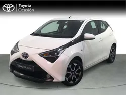 Blanco Usado 2021 Toyota Aygo X-play Utilitario | 11.990 € (Precio justo)