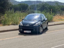 Negro Usado 2008 Peugeot 207 Sport Utilitario | 3799 € (Precio justo)