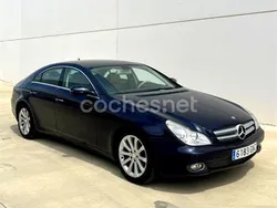 Azul Usado 2009 Mercedes CLS320 Berlina | 17.800 € (Caro)