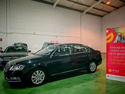 Negro Usado 2013 VW Passat Advance Berlina | 8500 € (Buen precio)