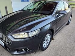 Gris / plata Usado 2020 Ford Mondeo Titanium Berlina | 17.990 € (Buen precio)