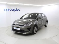 Gris / plata Usado 2023 Kia Rio Berlina | 16.690 € (Precio justo)