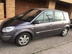 Marrón Usado 2005 Renault Scénic II Dynamique Monovolumen | 700 € (Un poco caro)