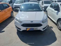 Blanco Usado 2018 Ford Focus Active Utilitario | 5900 €