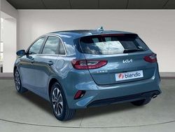 Gris Nuevo 2025 Kia Ceed Utilitario | 20.990 € (Un poco caro)