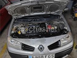 Gris / plata Usado 2006 Renault Mégane II Expression Berlina | 2200 € (Buen precio)