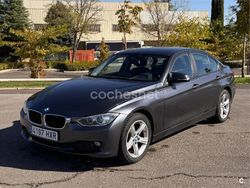 Gris / plata Usado 2014 BMW 318 Comfort Edition Berlina | 13.500 € (Precio justo)