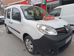 Blanco Usado 2021 Renault Kangoo Monovolumen | 9500 € (Precio justo)