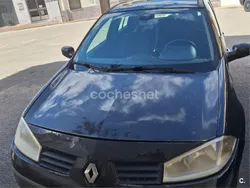 Negro Usado 2005 Renault Mégane II Dynamique Berlina | 2500 € (Precio justo)