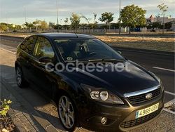 Negro Usado 2008 Ford Focus Trend Berlina | 3150 € (Precio justo)