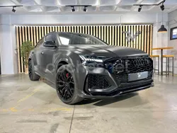 Negro Usado 2021 Audi RS Q8 SUV | 131.990 € (Precio justo)