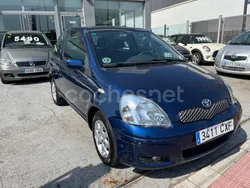 Azul Usado 2003 Toyota Yaris Luna Berlina | 3490 € (Precio justo)