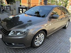 Beige Usado 2011 VW Passat Highline Berlina | 8300 € (Precio justo)