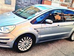 Gris / plata Usado 2015 Ford S-MAX Titanium Monovolumen | 8500 € (Precio justo)