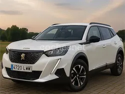 Blanco Usado 2022 Peugeot 2008 Active SUV | 15.800 € (Precio justo)