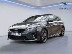 Gris Usado 2021 Kia Ceed GT GT-Line | 17.490 € (Precio justo)