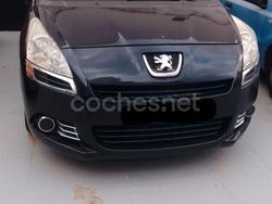 Azul Usado 2011 Peugeot 5008 Active Monovolumen | 6900 €