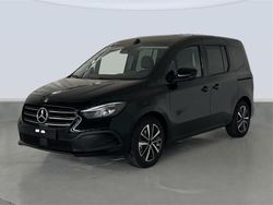 Negro Nuevo 2025 Mercedes 180 Berlina | 39.642 €