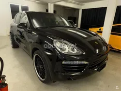 Negro Usado 2012 Porsche Cayenne SUV | 32.900 € (Caro)