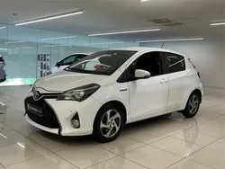 Blanco Usado 2015 Toyota Yaris Active Berlina | 10.900 € (Precio justo)