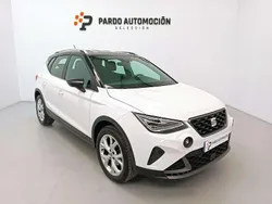 Blanco metalizado Usado 2024 Seat Arona FR SUV | 18.900 € (Precio justo)