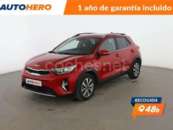 Rojo Usado 2022 Kia Stonic SUV | 16.499 € (Precio justo)