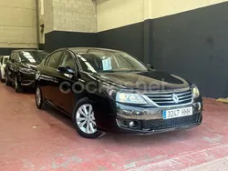 Negro Usado 2012 Renault Latitude Expression Berlina | 5995 €