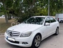 Blanco Usado 2009 Mercedes C200 Avantgarde Berlina | 6800 € (Precio justo)
