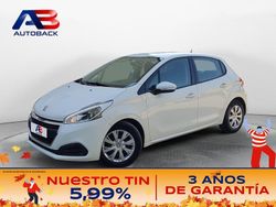 Blanco Usado 2019 Peugeot 208 Active Utilitario | 10.350 € (Buen precio)