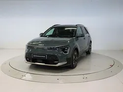 Verde Usado 2023 Kia e-Niro 2 SUV | 32.205 € (Precio justo)