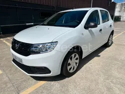 Blanco Usado 2020 Dacia Sandero Essentiel Utilitario | 9900 € (Precio justo)