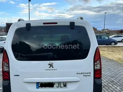 Blanco Usado 2016 Peugeot Partner Tepee Outdoor Monovolumen | 12.000 € (Precio justo)