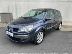 Gris / plata Usado 2007 Renault Grand Scénic II Privilege Monovolumen | 4990 €