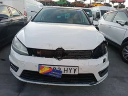 Blanco Usado 2014 VW Golf VII Advance Utilitario | 5900 €