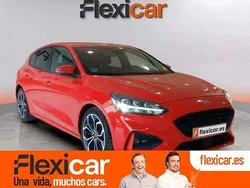Rojo Usado 2019 Ford Focus ST-Line Berlina | 14.970 € (Precio justo)