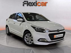 Blanco Usado 2017 Hyundai i20 Utilitario | 12.190 € (Caro)