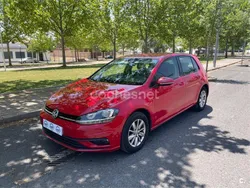 Rojo Usado 2019 VW Golf VII Berlina | 9999 € (Buen precio)